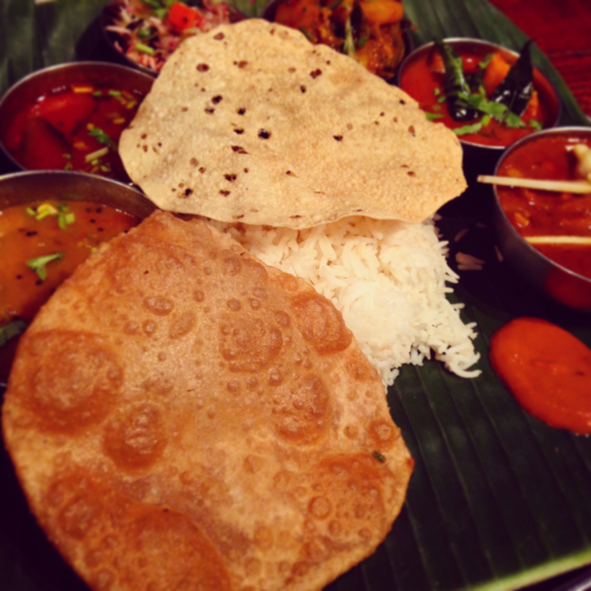 秋の関東旅2：美味しいものを食べよう！池袋「MAISON KAYSER」のランチと京橋「ダバインディア」のダバセット