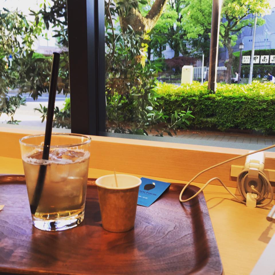 駐車場＆電源がありがたい鹿児島中央駅近くのカフェ「Kurozu Farm」