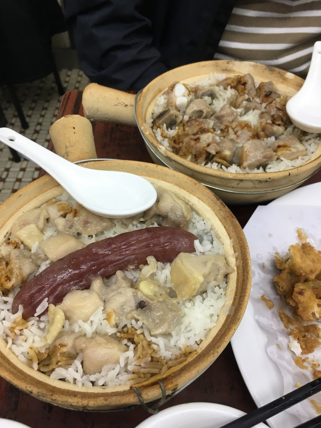 [HK2018]ザ・ローカルフードを味わう。四季煲仔飯の保仔飯とオイスターオムレツ